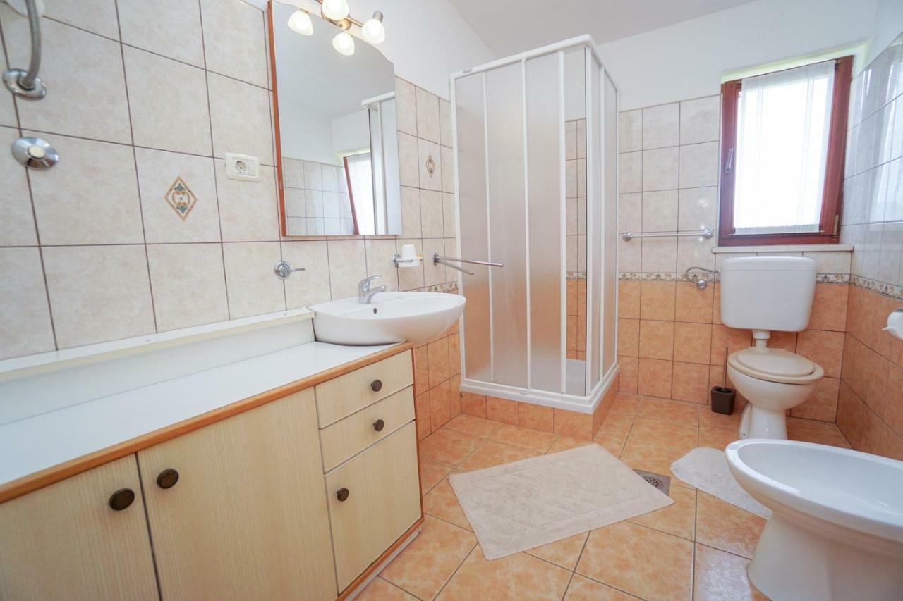 Apartment Sandra Umag Eksteriør billede
